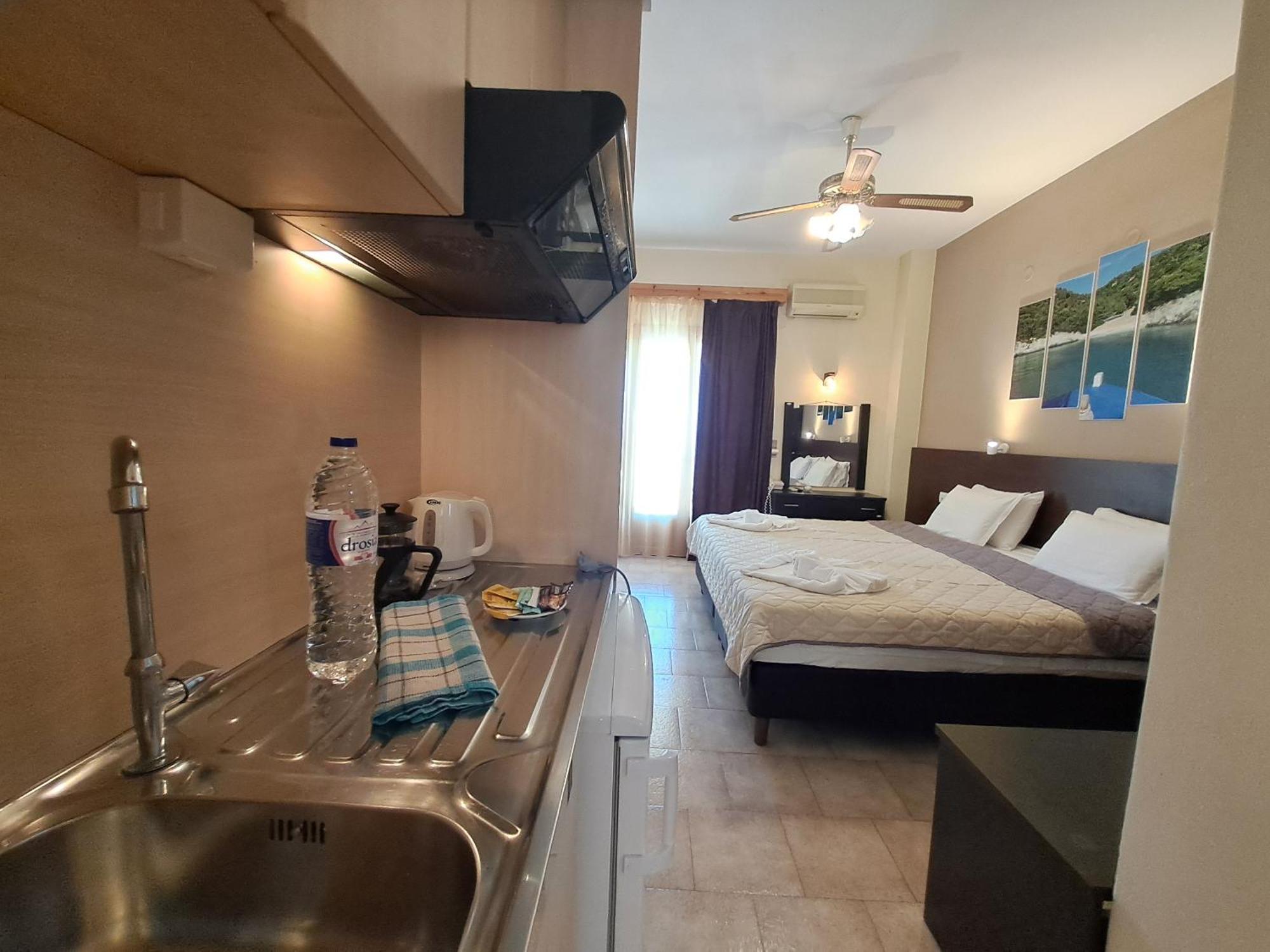 Gorgona Hotel ปาติติริ ภายนอก รูปภาพ