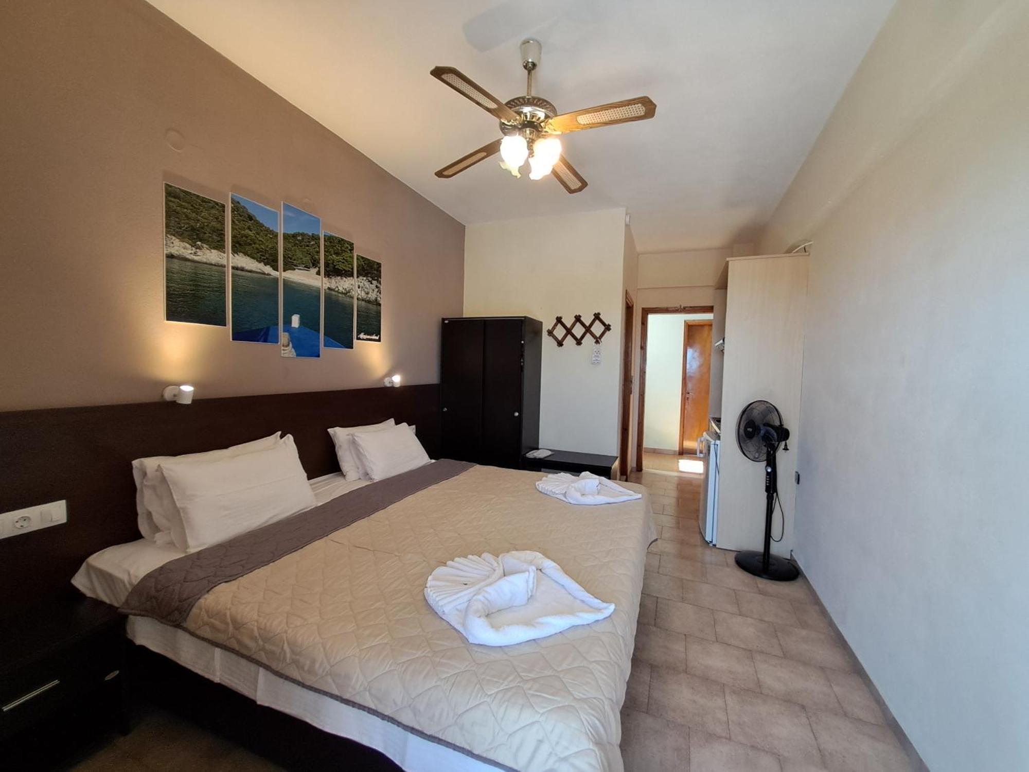 Gorgona Hotel ปาติติริ ภายนอก รูปภาพ
